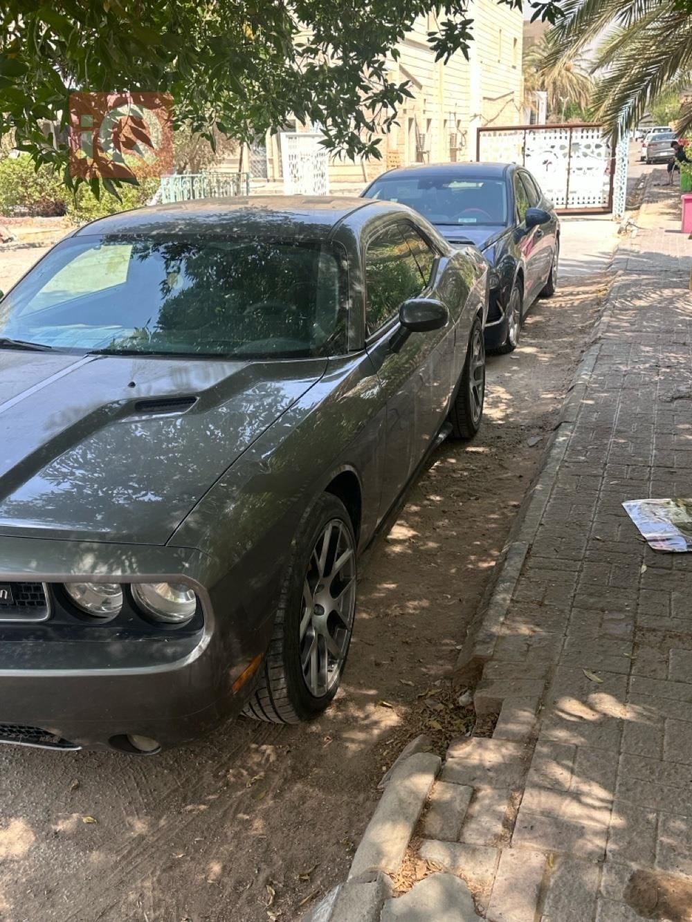 Dodge Challenger